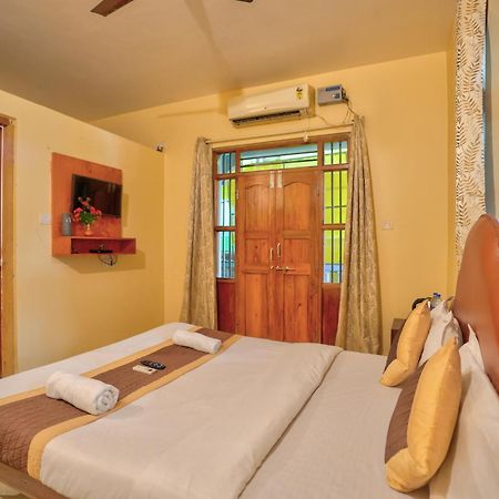 Roseal Beach Front Baga Exterior foto