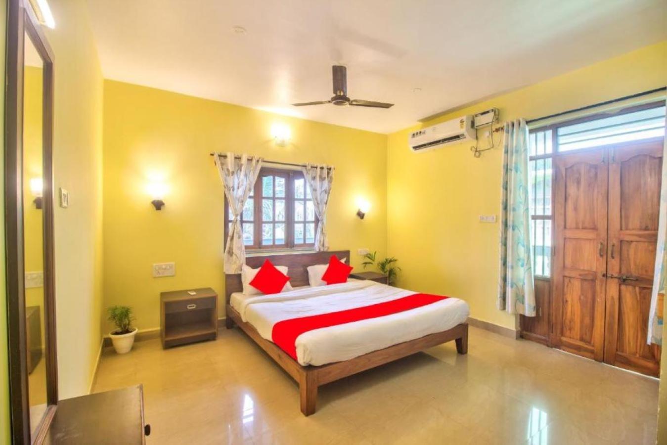 Roseal Beach Front Baga Exterior foto